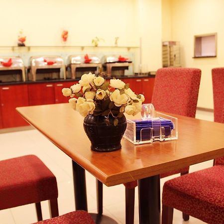 Hanting Express Shanghai Shang Nan الغرفة الصورة