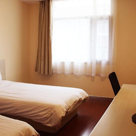 Hanting Express Shanghai Shang Nan الغرفة الصورة