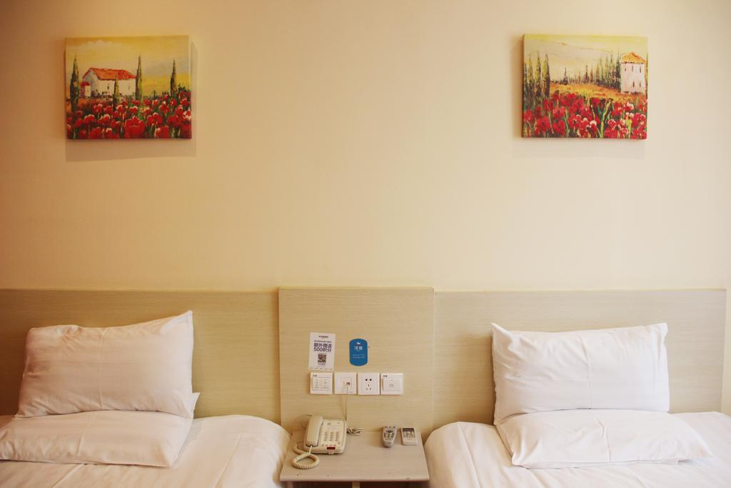 Hanting Express Shanghai Shang Nan الغرفة الصورة